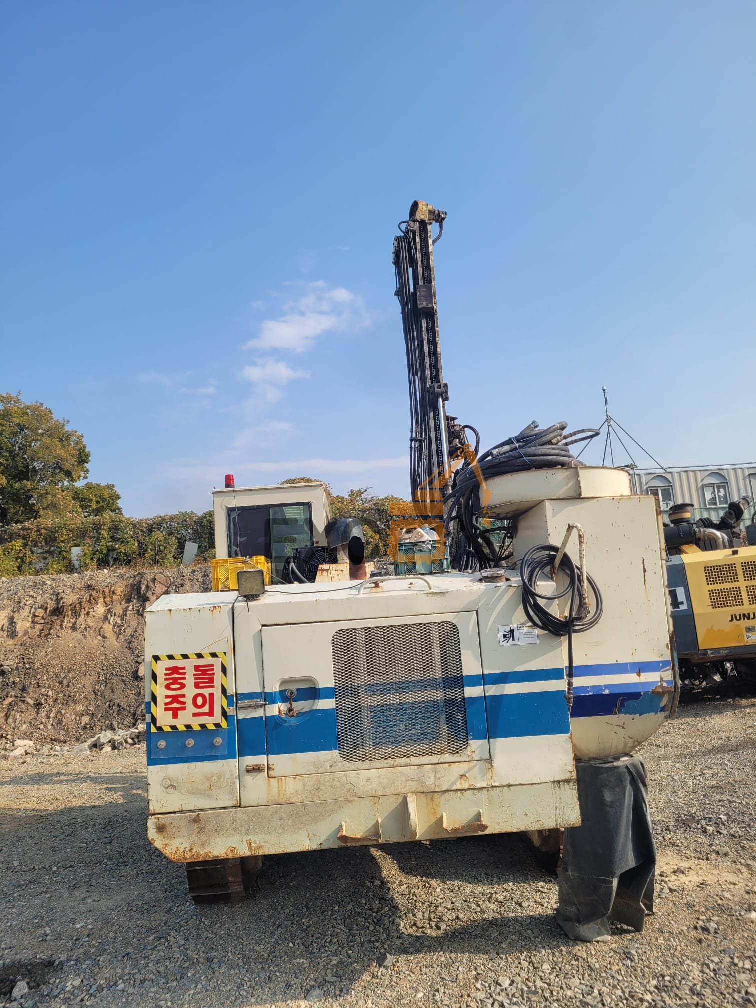 2004 FURUKAWA HCR9DS2