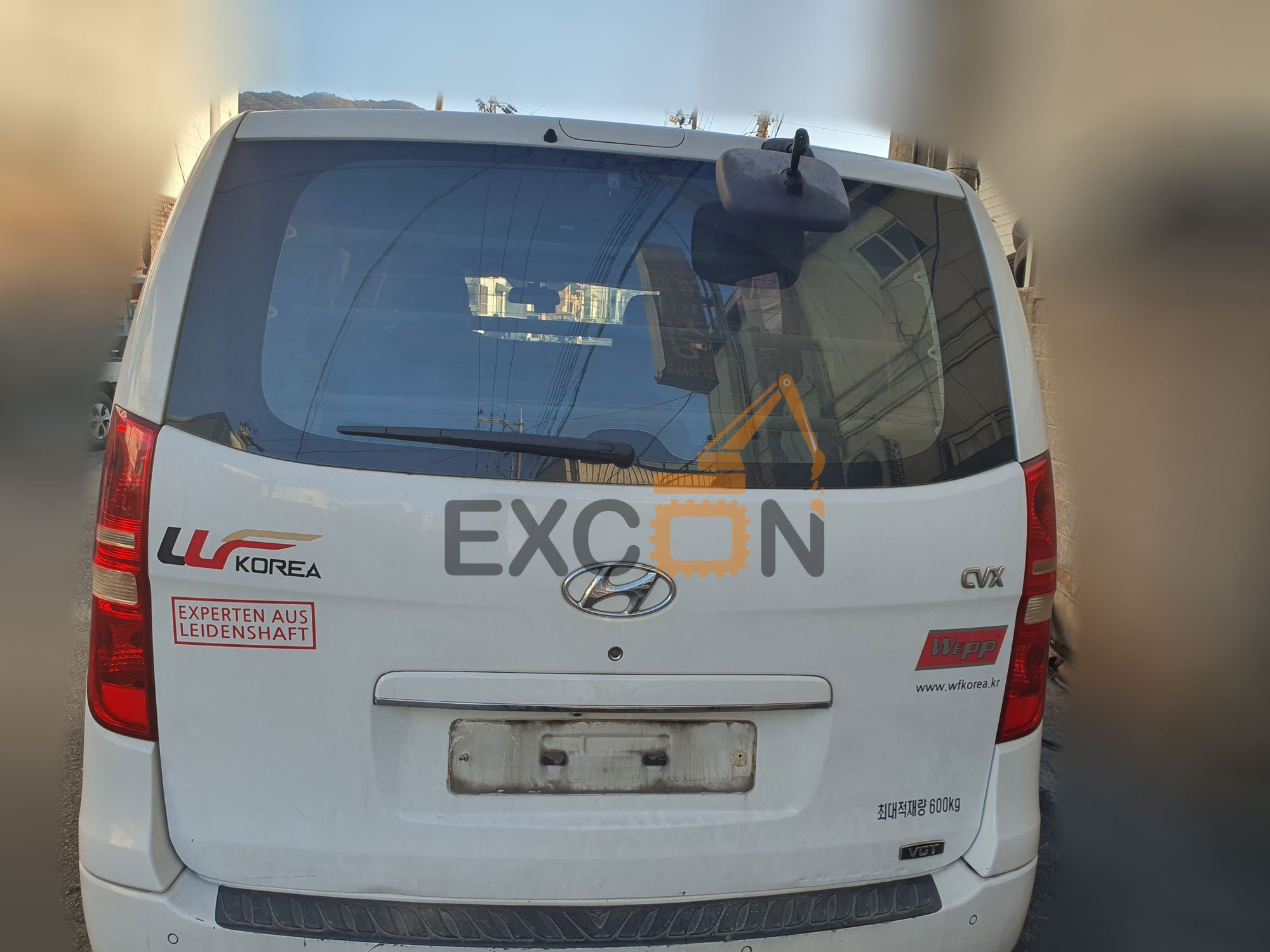 2010 HYUNDAI GRAND STAREX