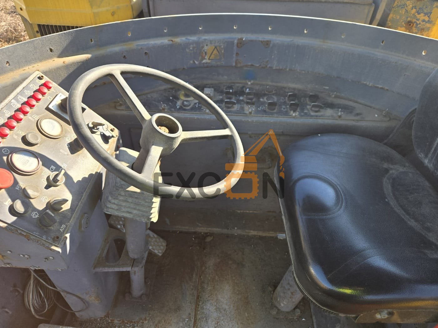 2004 ATLAS COPCO ROCKETBOOMERM2D