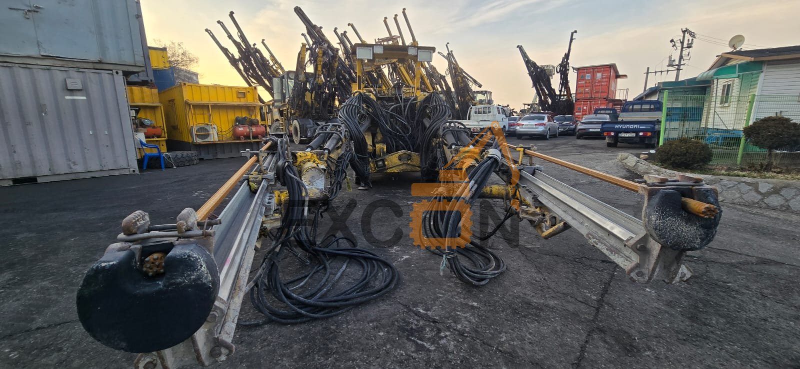 2000 ATLAS COPCO BOOMER 282