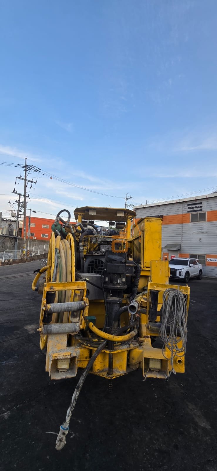 2000 ATLAS COPCO BOOMER 282