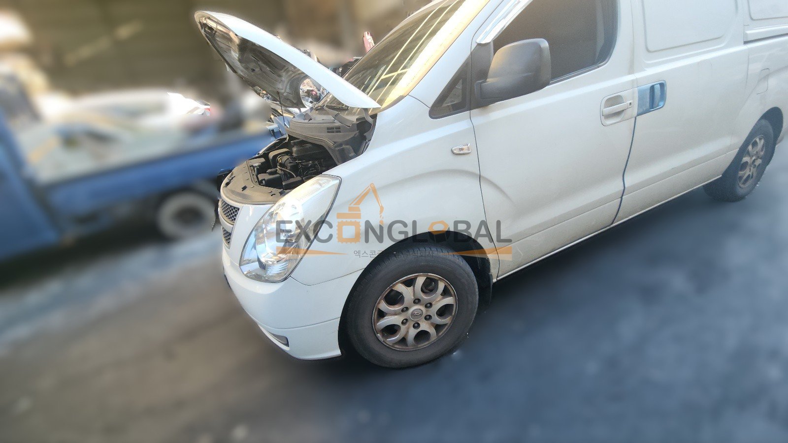 2010 HYUNDAI GRAND STAREX