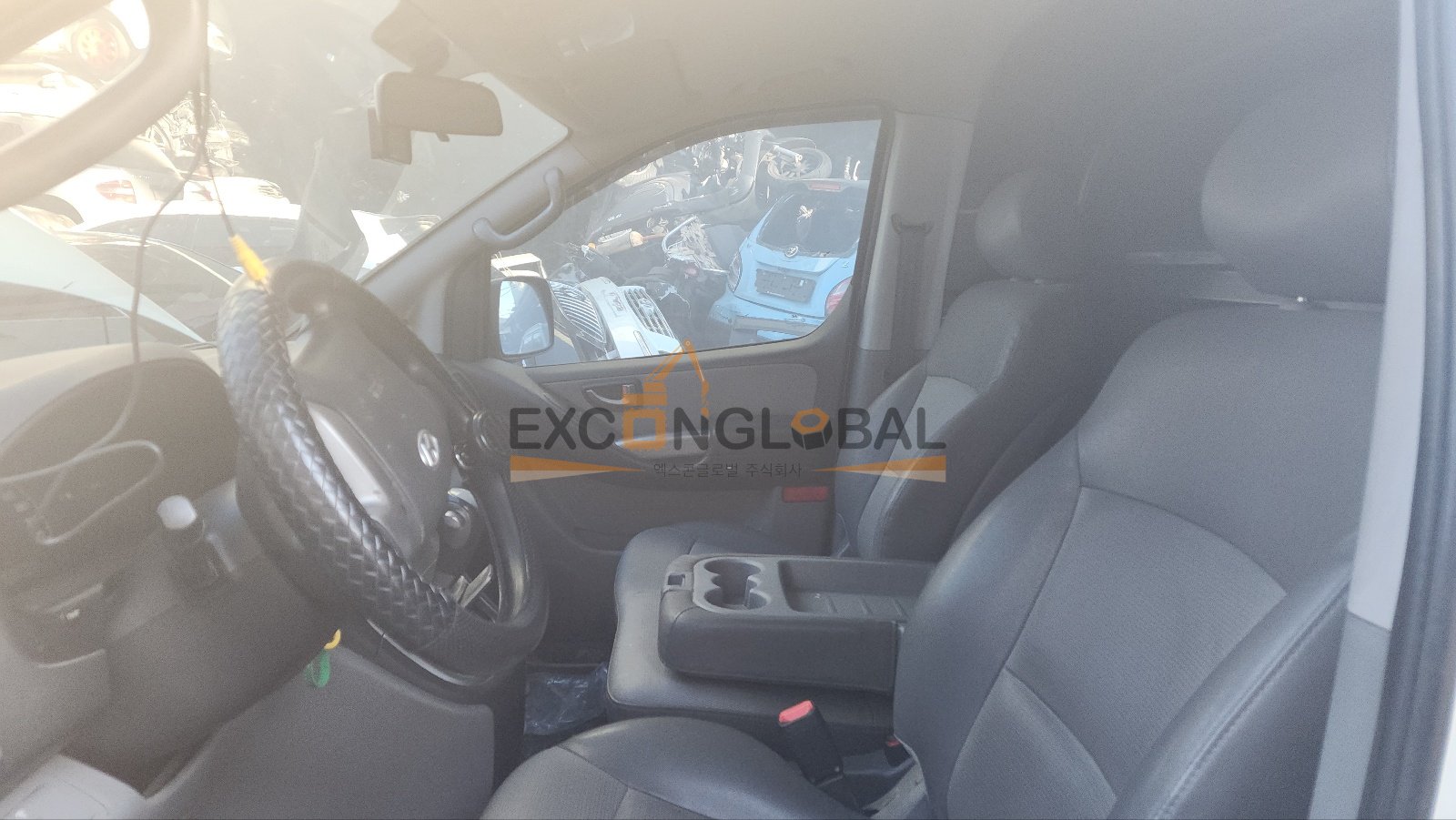 2010 HYUNDAI GRAND STAREX