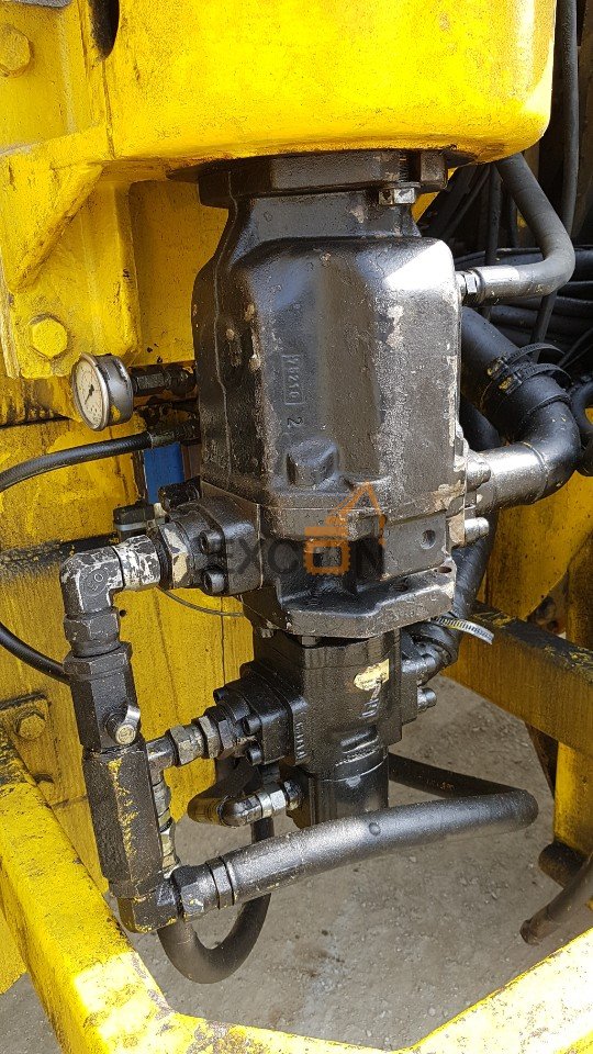 1998 ATLAS COPCO Rocket Boomer 352