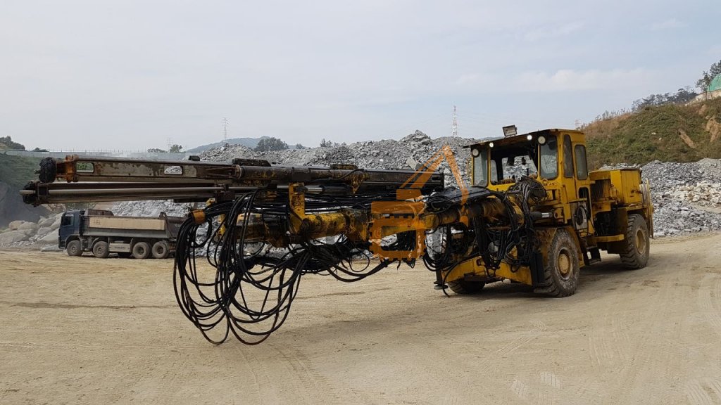 1998 ATLAS COPCO Rocket Boomer 352