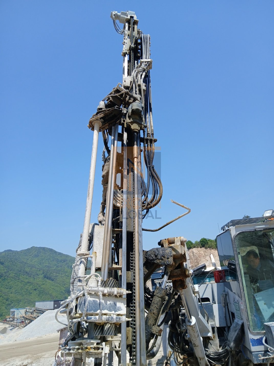 FURUKAWA HCR950DS