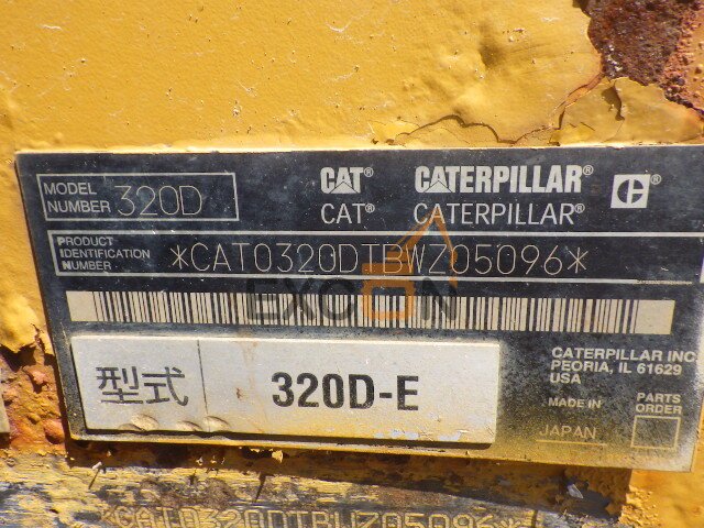 CATERPILLAR 320D