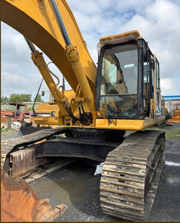 CATERPILLAR 330B