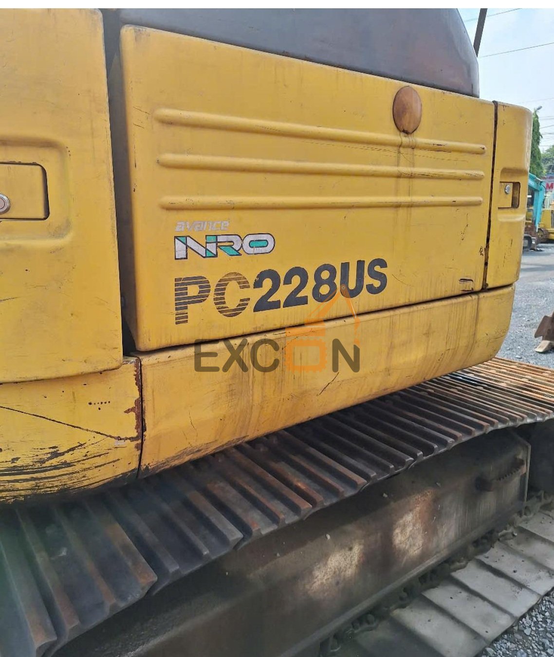 KOMATSU PC228US-3
